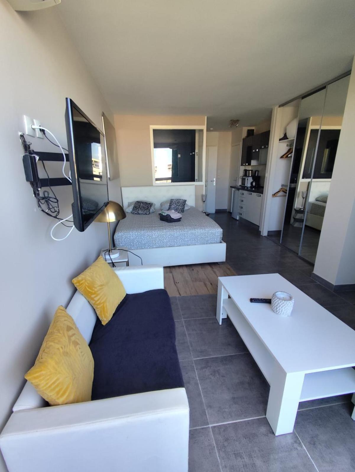 Naturiste Cap D'Agde Heliopolis C 39 Exterior foto